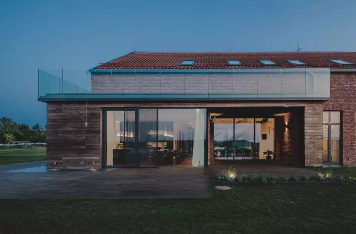 Przeszklenie i taras