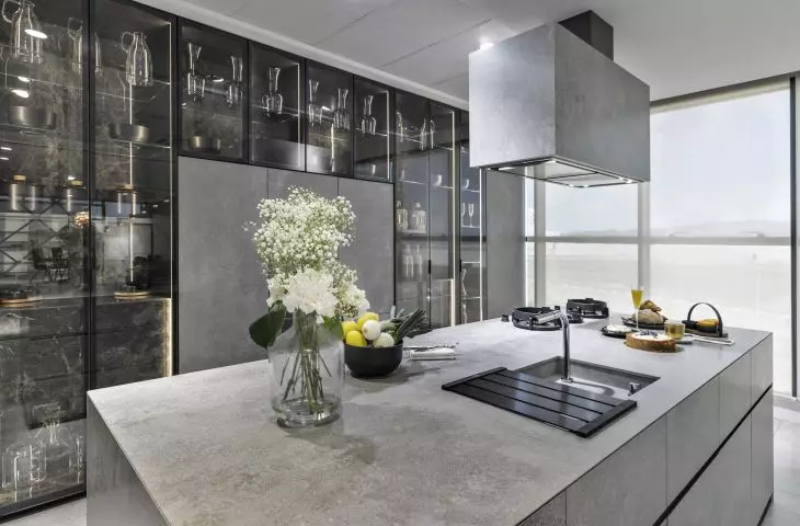 The essence of sintered stone: Neolith® HQ Showroom