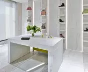 Istota kamienia spiekanego: Neolith® HQ Showroom