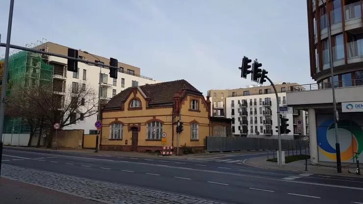 The building of the former captain`s office opposite the slaughterhouse on Garbary Street Budynek of the former captain`s office opposite the slaughterhouse on Garbary Street