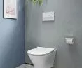 Nowoczesne zestawy WC z modnymi deskami slim Roca