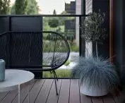 Balcony with industrial elements 