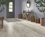 Vision 4V waterproof laminate panels, maracaibo oak