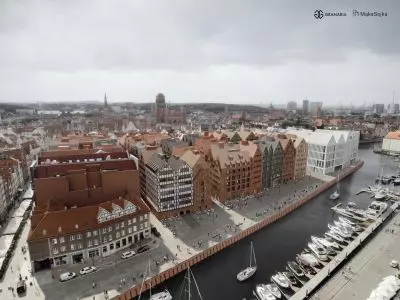 wizualizacja z&nbsp;lotu ptaka projektu Granarii na Wyspie Spichrzów w&nbsp;Gdańsku