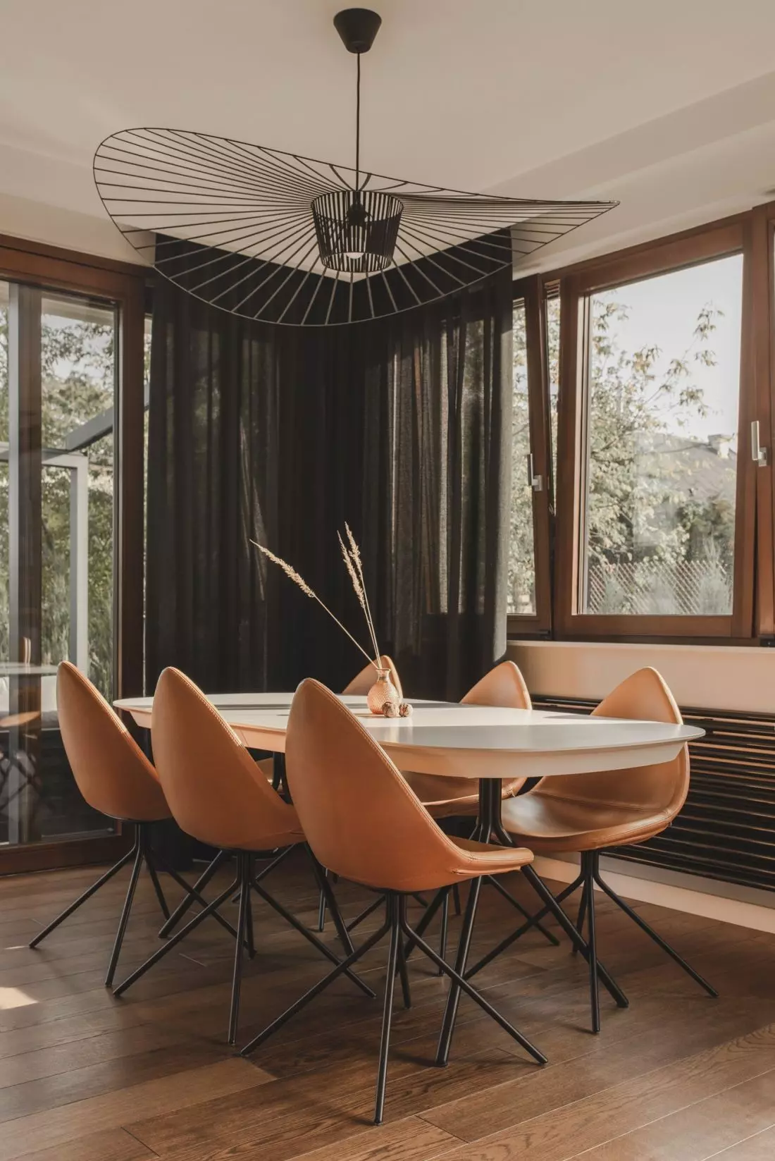 Salon z meblami
BoConcept
