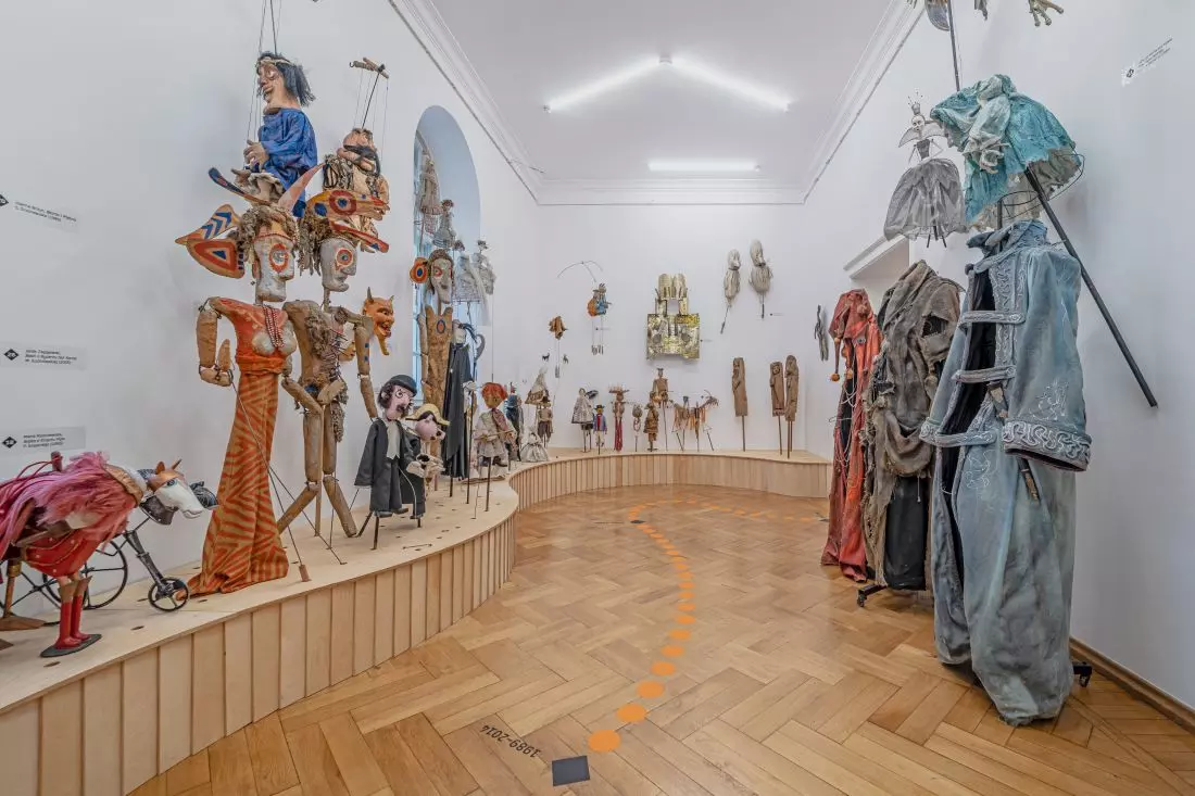 Sale wystawiennicze
teatru