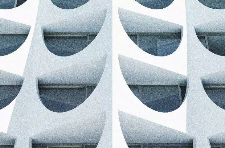 Balconies can also be grandstands