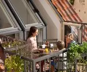 Double-sash balcony window GEL