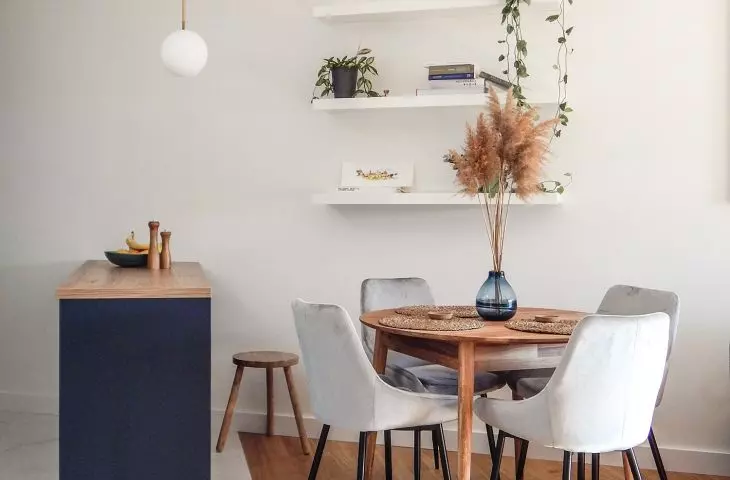 Dining room and kitchen island