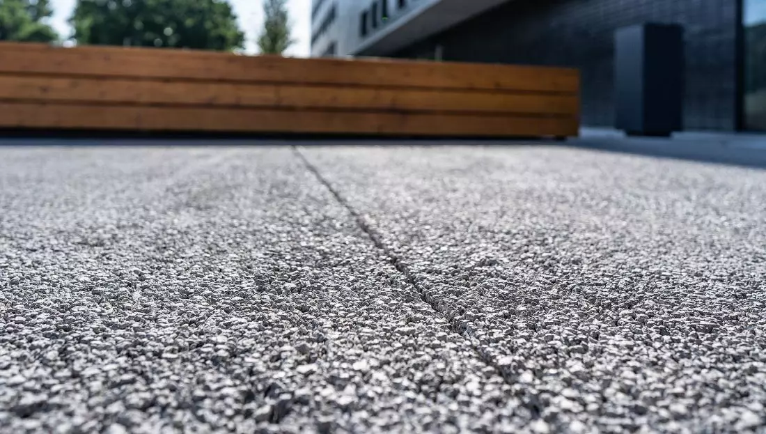 Niezwykłe nawierzchnie wodoprzepuszczalne PERVIA © CEMEX
