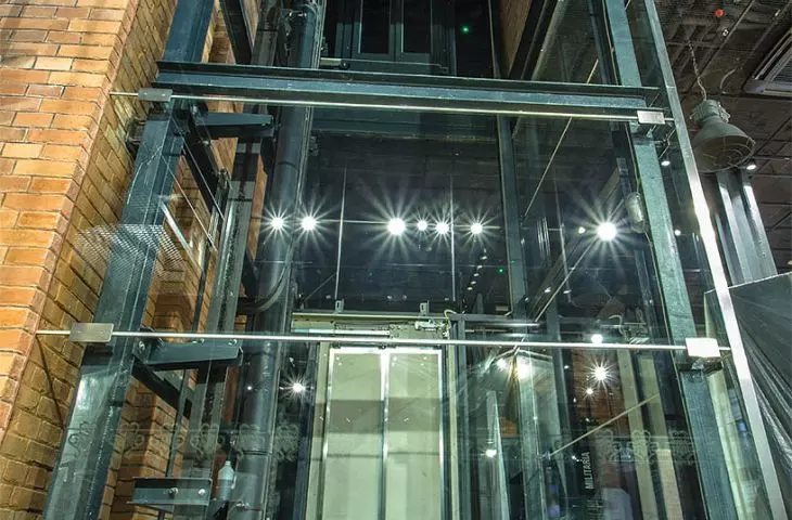 Przeszklenia przeciwpożarowe Promat® SYSTEMGLAS i PROMAGLAS®