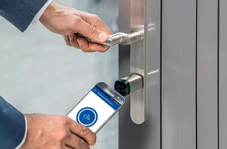 Electronic solutions - a modern alternative to mechanical locks