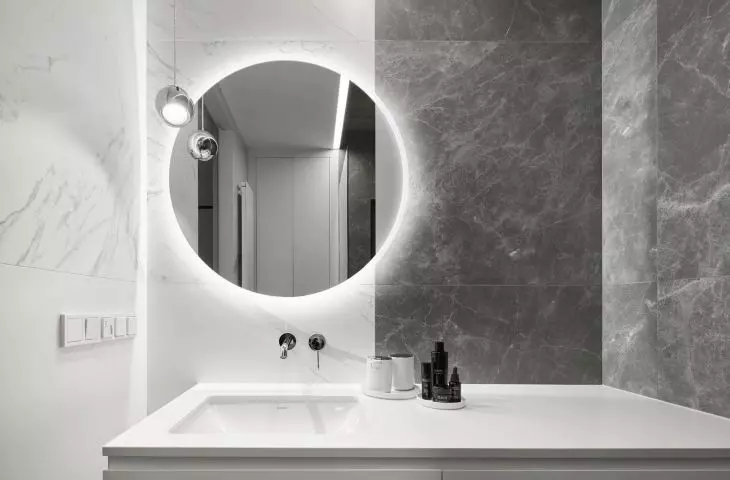 minimalist bathroom