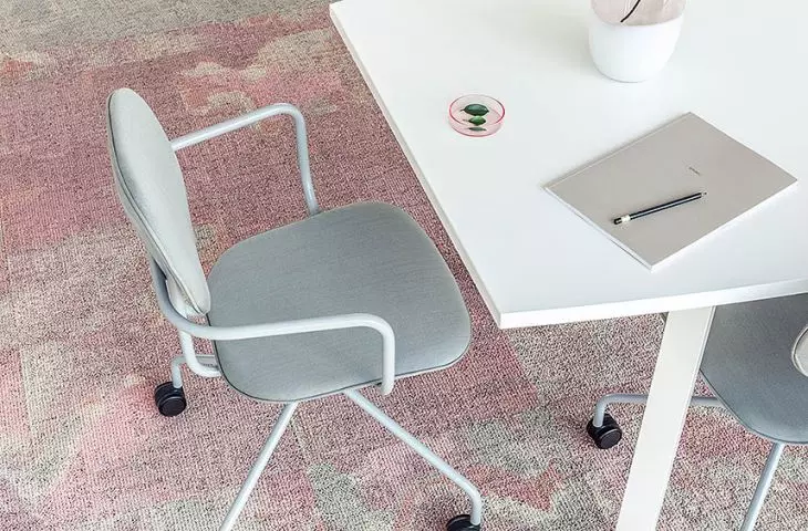 Meble do wnętrz typu home office, kompleksowe projekty przestrzeni prywatnych, biurowych i publicznych