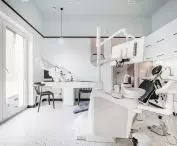 Jasne gabinety stomatologiczne O!Dent