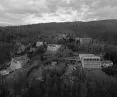 Widok na dolinę Jaszowca i dzielnicę wczasową zaprojektowaną przez zespół kierowany przez Jerzego Winnickiego