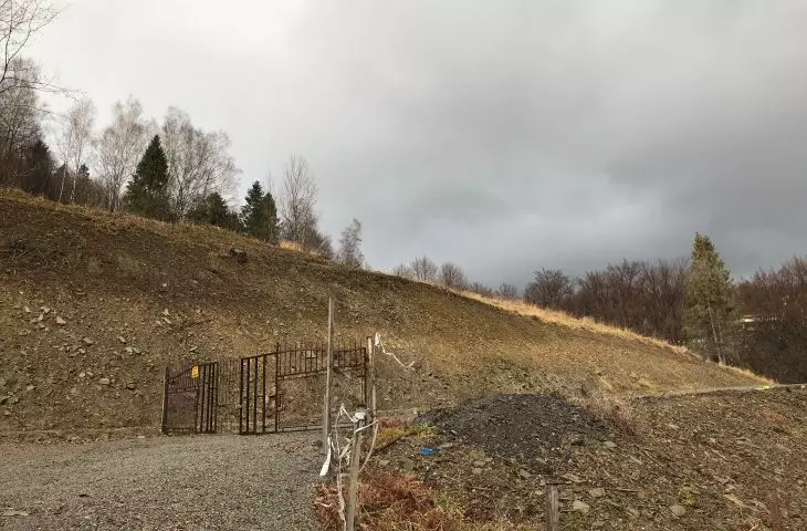 W tym miejscu znajdował się jeden z „liniowców”....  