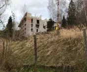 „Modernizacja” domu wczasowego z lat 60. (jednego z „punktowców”)