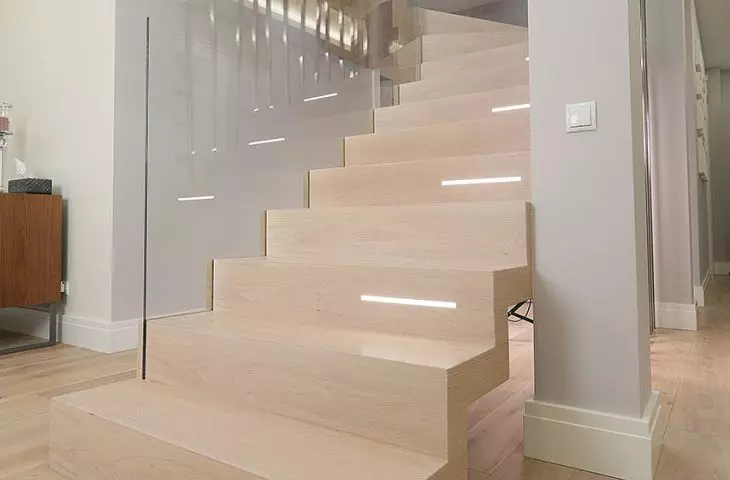 Wide range of models of modern stairs as well as exclusive ones