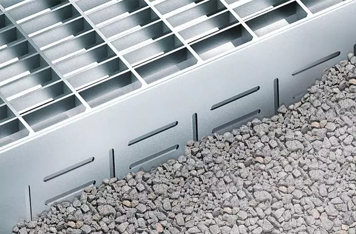 Modern pavement drainage system on ceilings - protection of the facade from dampness