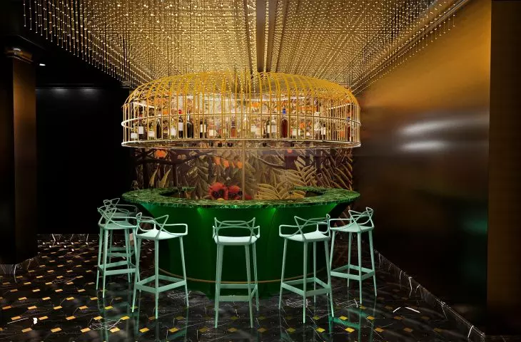 Hotel butikowy „Sen Rousseau”, bar