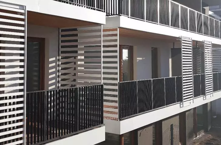 Balustrady stalowe, przegrody balkonowe 