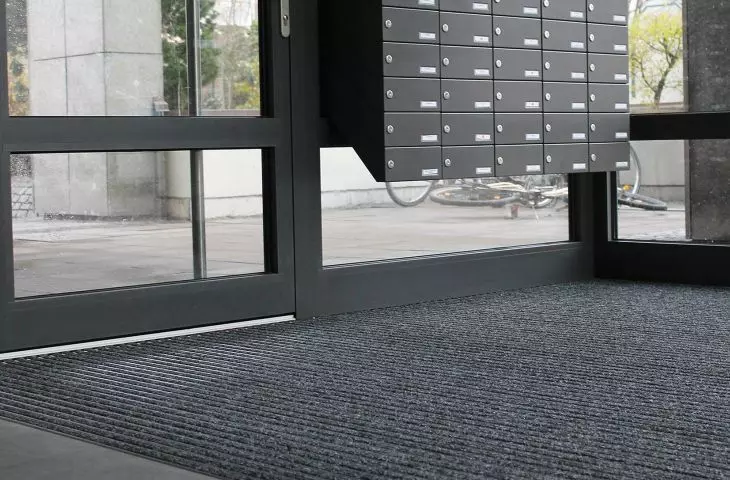 Wycieraczki obiektowe i systemowe 