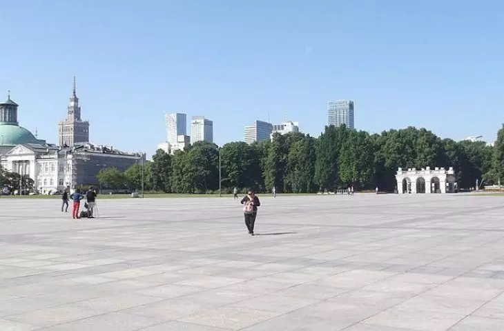 Pilsudski Square in Warsaw