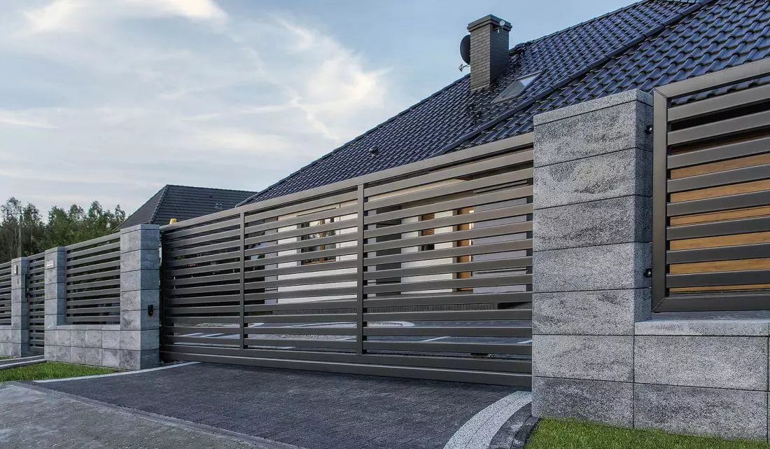 Betonowe ogrodzenia oraz elementy małej architektury ogrodowej © JONIEC