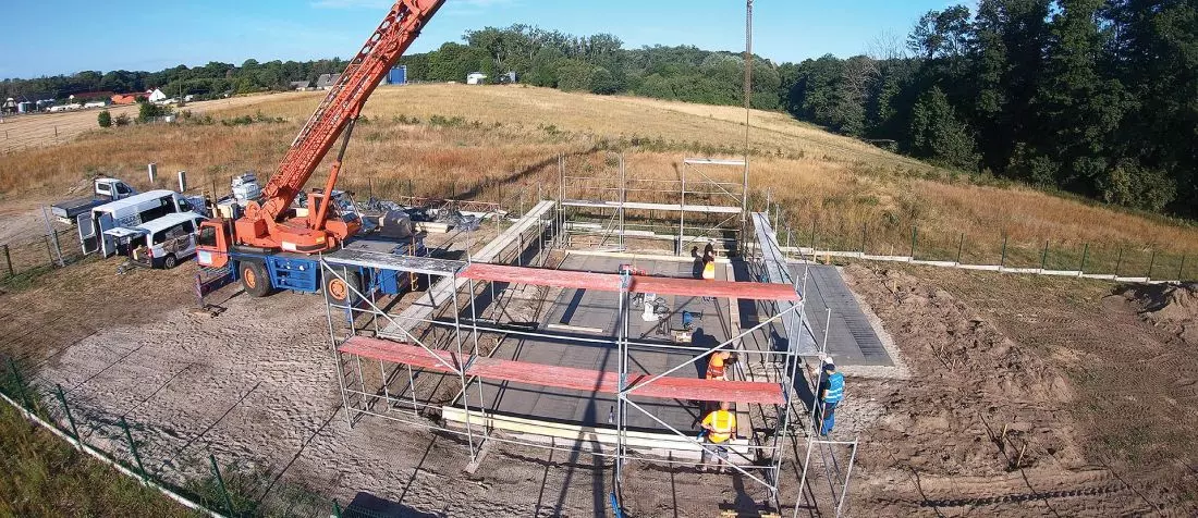 Prefabrykowany system
ścian, dachów i stropów w systemie budowlanym STEICO © STEICO