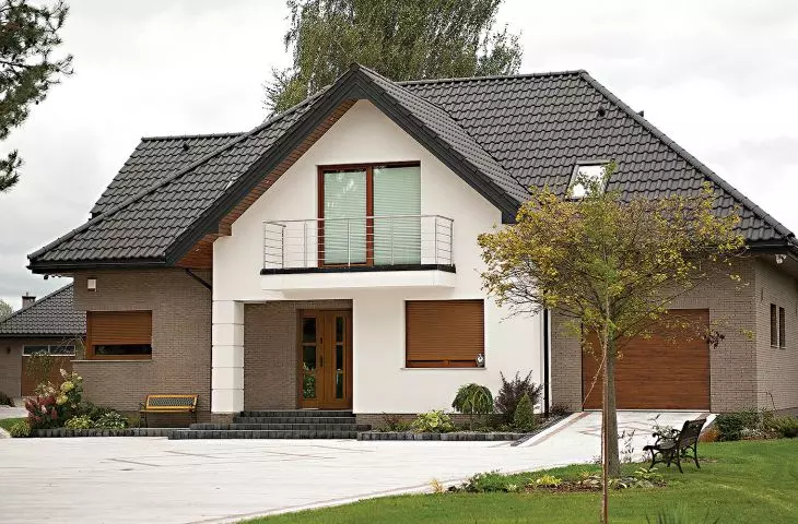 Hand-formed bricks and tiles