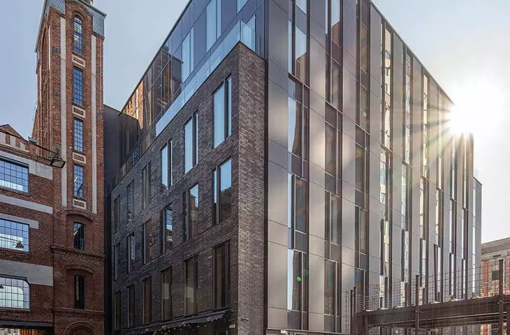 Façade and sliding door systems of the highest quality