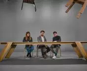 Stół Common i autorzy: Katarzyna Brągiel, Michał Bułas, Patryk Grabowski 