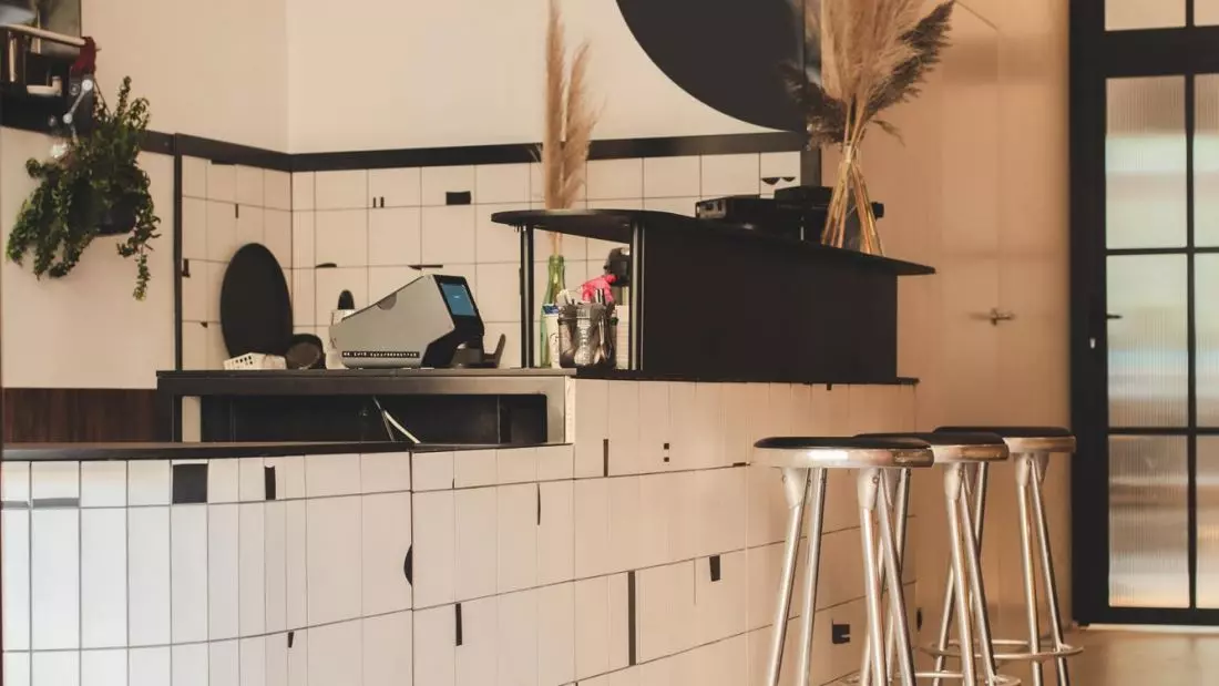 Widok na bar Królowej Przedmieść w Krakowie