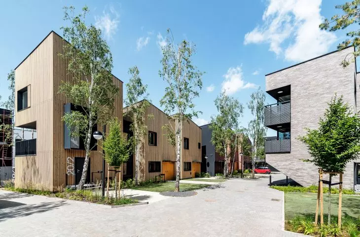 Award in the category Home - House between the trees