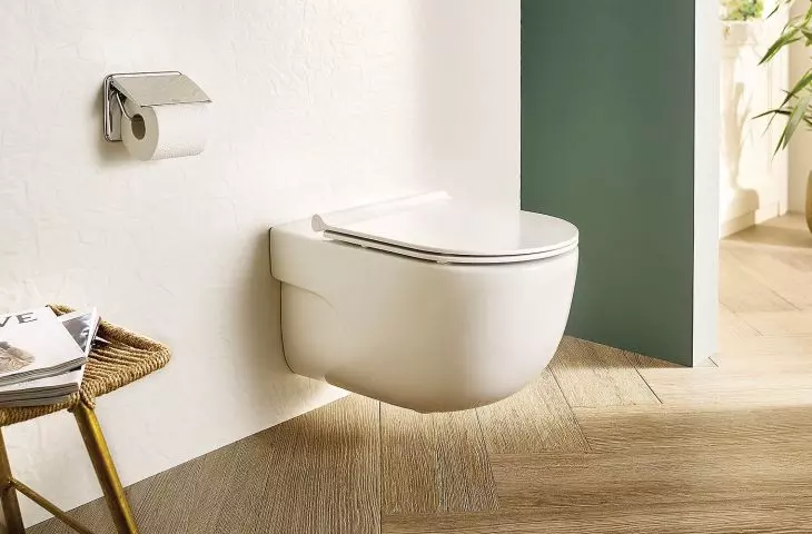 Zestawy WC z deskami slim Roca