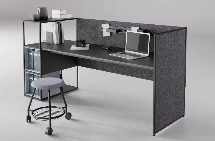 Balma STEPPS desk and PUNG stool