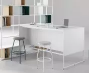 Balma STEPPS table and PUNG hockers