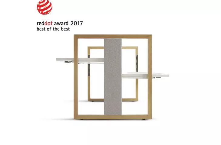 Stand Up R Desk
