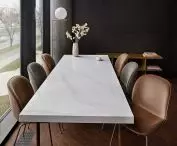 White countertops made of Silestone quartz conglomerate