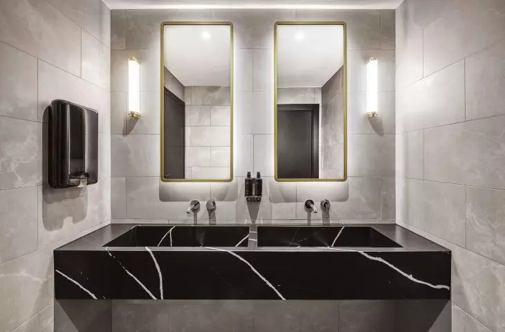 Interior of the Crowne Plaza Hotel bathroom