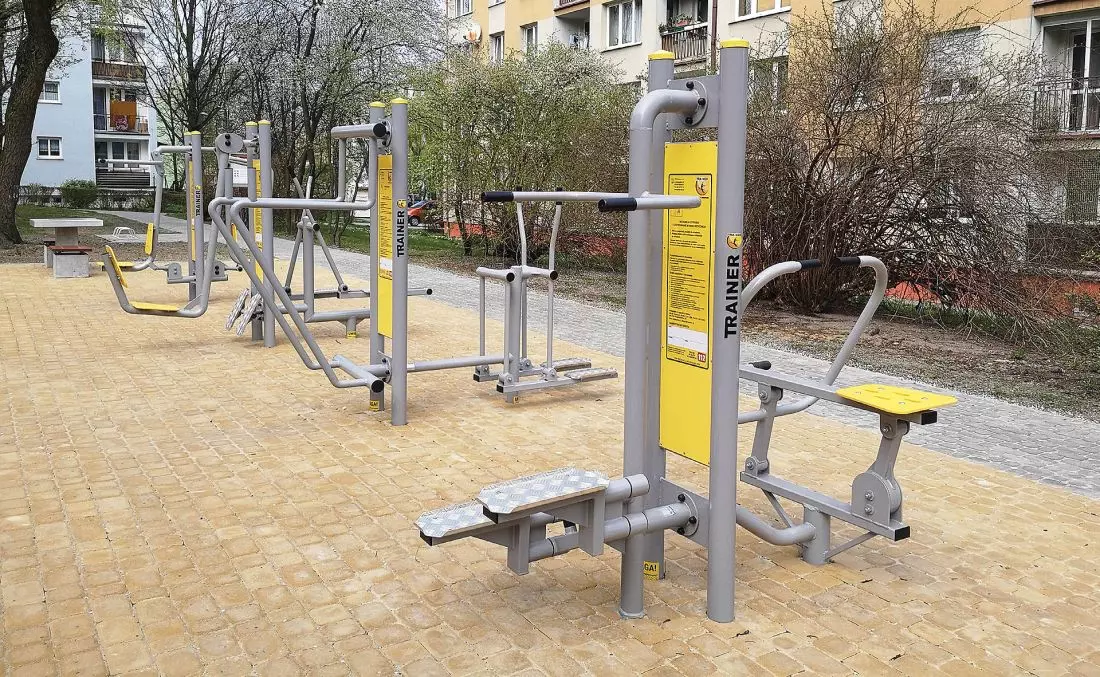Siłownie zewnętrzne wyjątkowo solidnie skonstruowane i zabezpieczone antykorozyjnie © TRAINER
