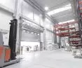 The ELiS G curtain is ideal for warehouse gates where greater reach is needed