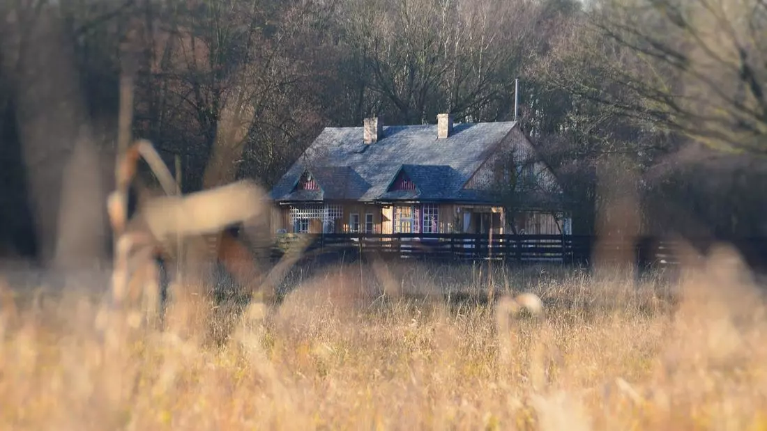 Widok na
leśniczówkę w Sołtysach