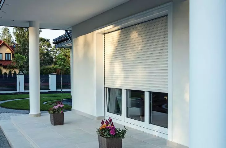Roleta zewnętrzna podtynkowa SOLIDO
