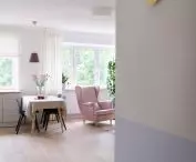 Błękitne i różowe akcenty