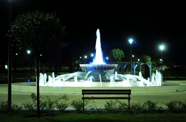 Fontanna w Parku Centralnym w Świdnicy