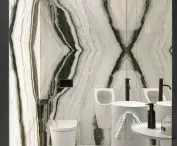 Bathroom with decorative stone on the wall