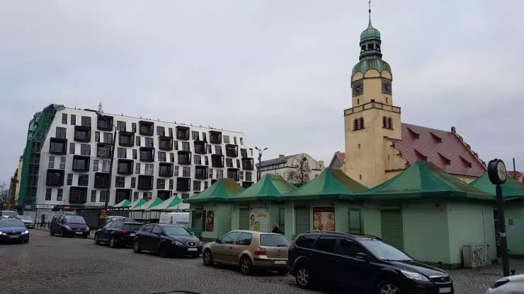Rynek Wildecki Market - a church and an emerging attractive residential development (proj. Ultra Architects) deserve to be unveiled