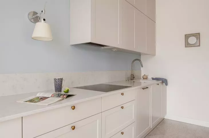 Blue color in the kitchen
